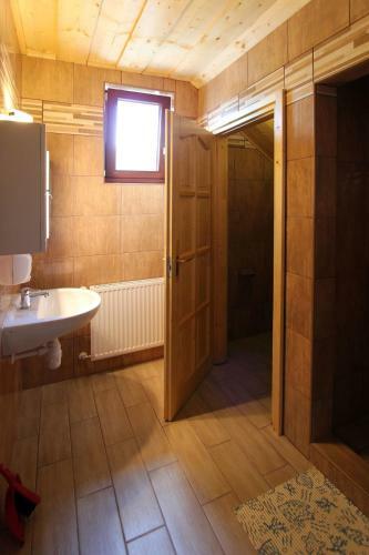 Hostal Geszteny�s Vend�gh�z
