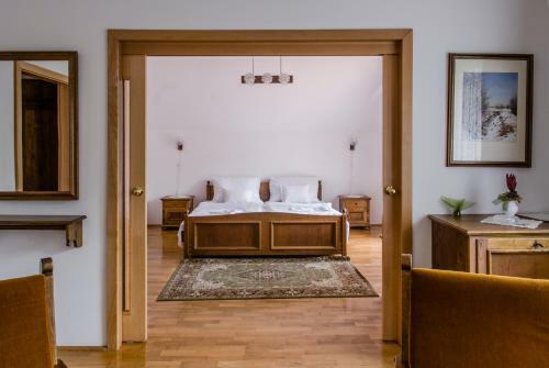 Hostal Zseri Vad�szh�z