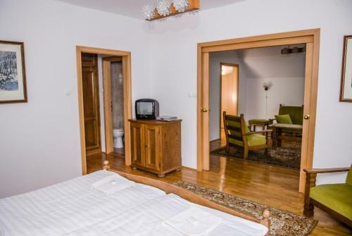 Hostal Zseri Vad�szh�z