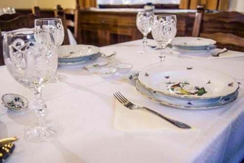 Hostal Zseri Vad�szh�z