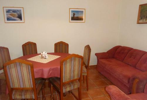 Hostal Vend�gh�z A K�t Toronyhoz