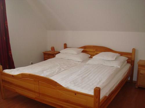 Major Hotel �s Pal�c Apartmanh�z