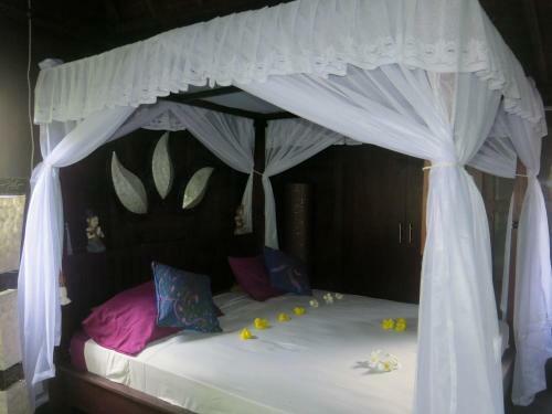 Hostal The Horizon Bungalows