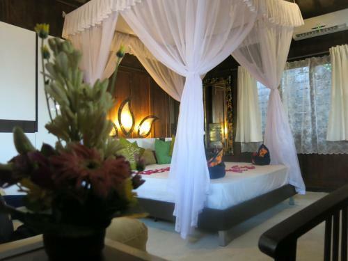 Hostal The Horizon Bungalows