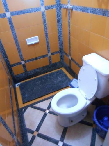 Hotel Lembah Safari Cisarua