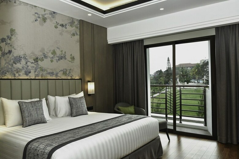 Mason Pine Hotel Bandung