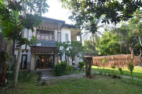 Puri Itoma Hotel And Restaurant