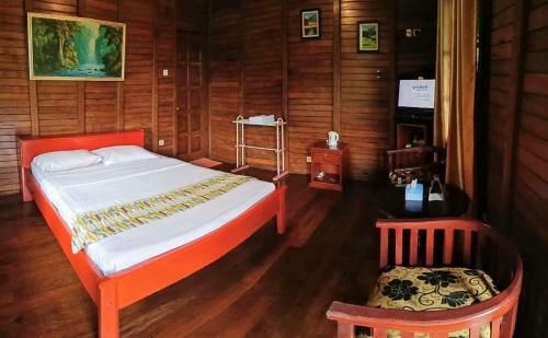 Highland Resort & Nature Tours