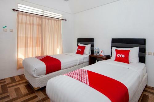 Hotel Oyo 1812 Dg Inn