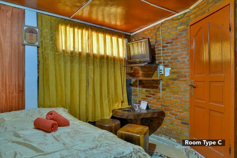 Hostal Marysca Guesthouse