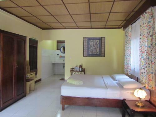 Hostal Carolina Hotel