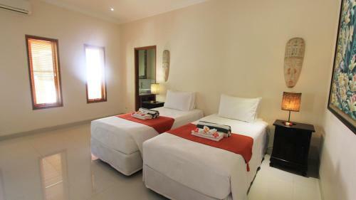 Poinciana Resort