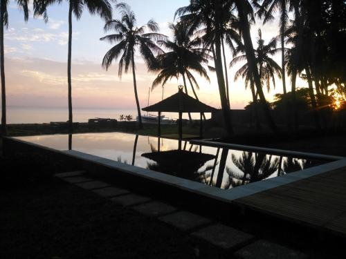 Hostal The Amrita - Salt Farm Villas