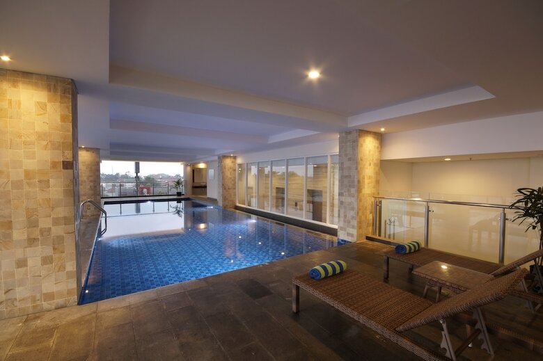 Hotel Primebiz Tegal