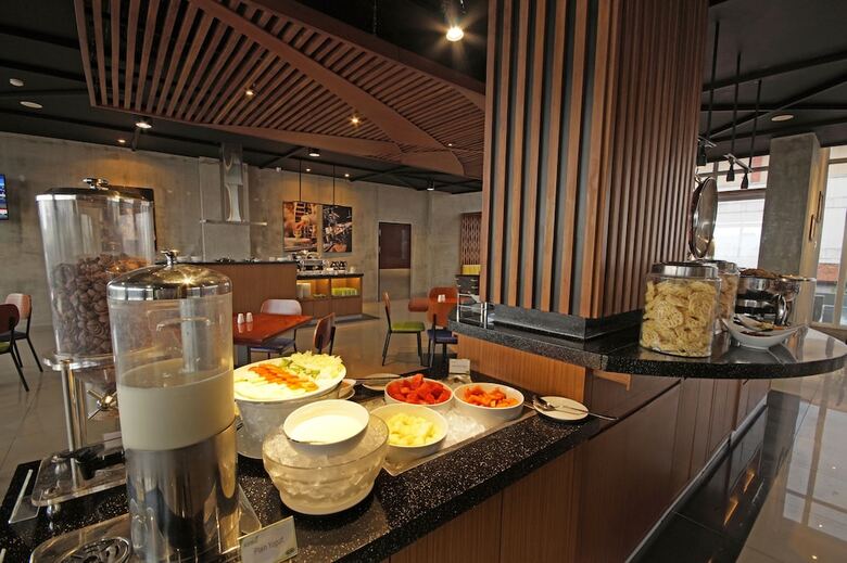 Hotel Primebiz Tegal