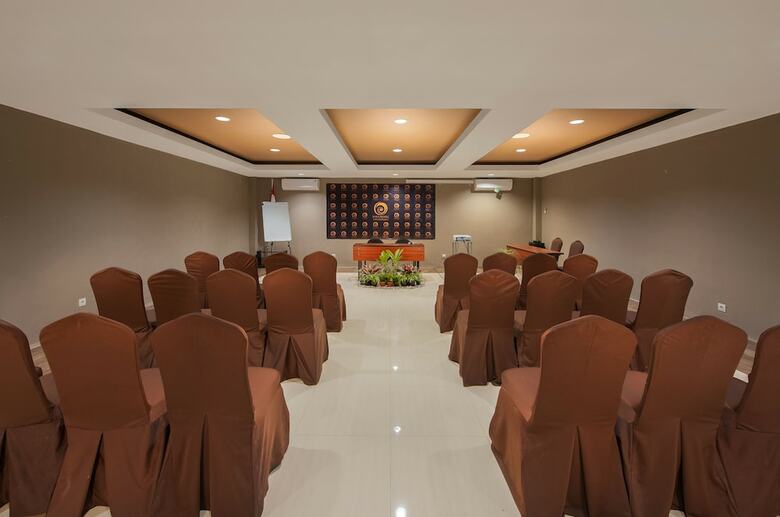Nava Hotel Tawangmangu