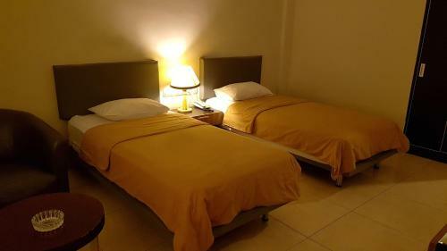 Crown Hotel