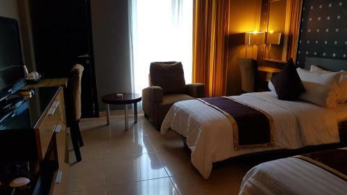 Crown Hotel