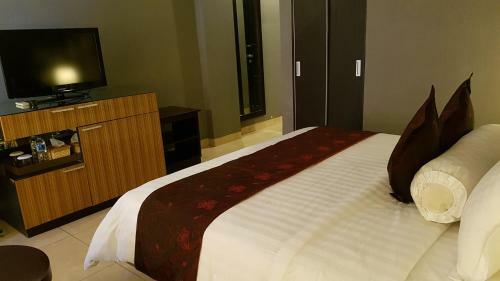 Crown Hotel