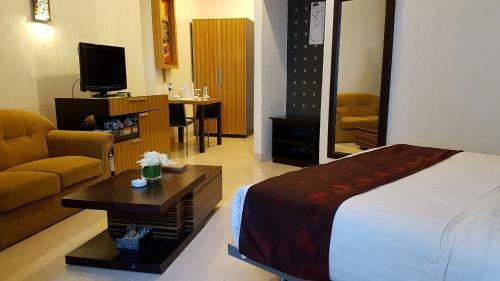 Crown Hotel
