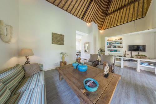 The Beach Villa