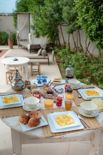 Hostal La Maison Rayhan