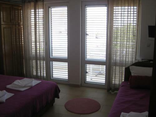 Hostal Guest House Villa Alea