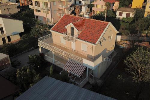 Apartamento Red Rose Villa