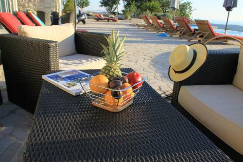 Apartments Eagle Eye Villa