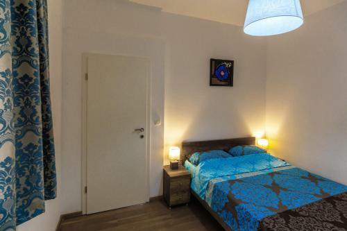 Opium Mar Apartments
