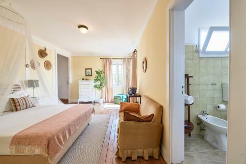 Hostal Outeiro Tu�as - Manor House
