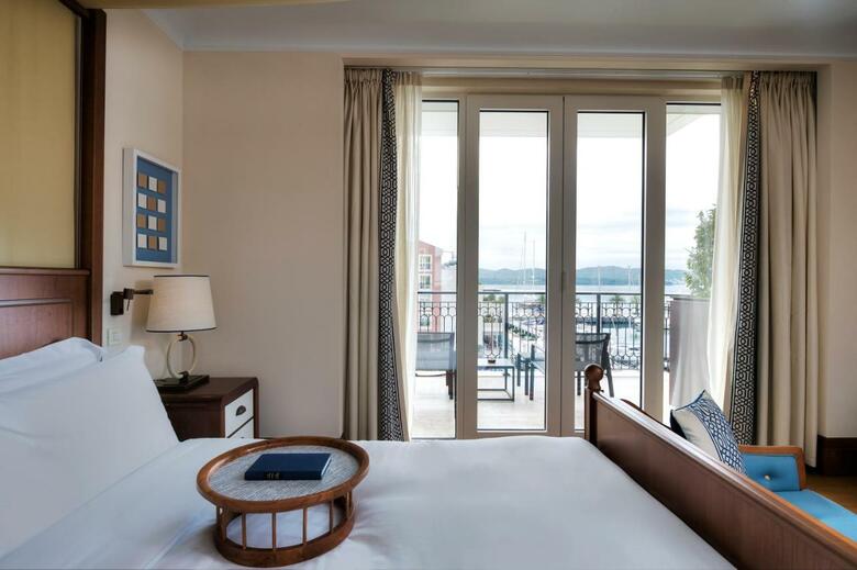 Hotel Regent Porto Montenegro