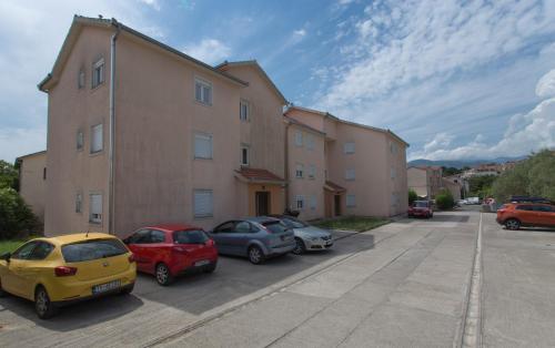 Apartment ?urovi?
