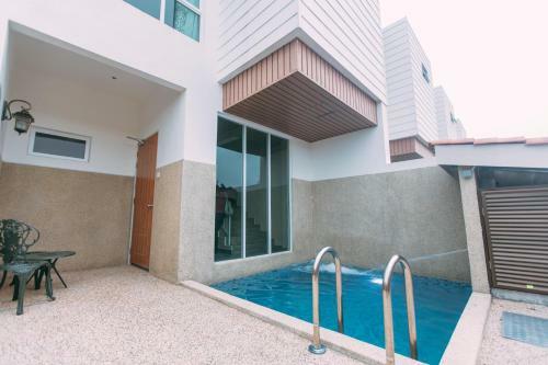 Hotel Tasik Villa International Resort