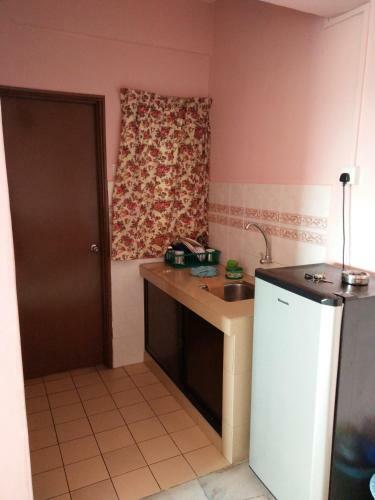 Private Apartment At Batu 2 Pd