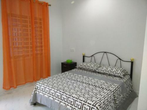 Motel Mama Iman Guestroom