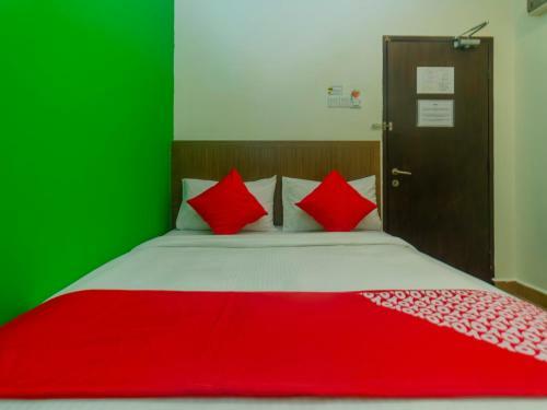 Oyo 596 The Vintage Hotel