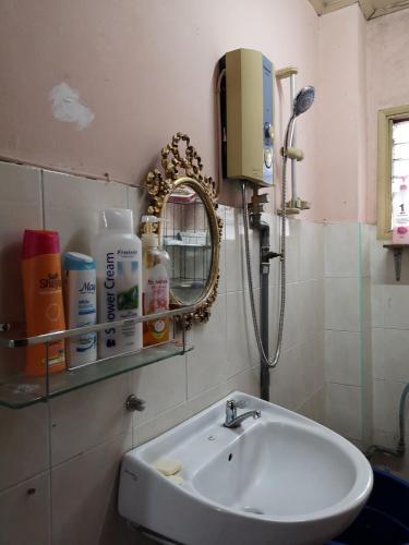 Homestay, Shah Alam