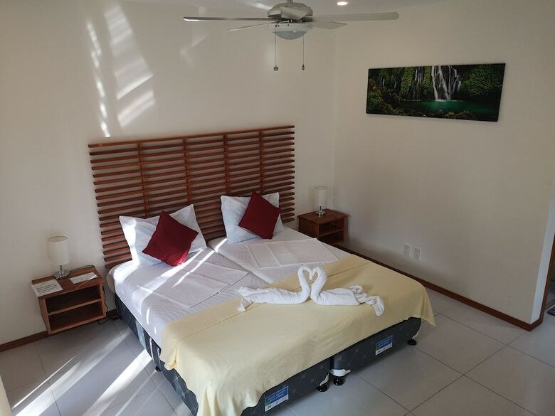 Hotel Quo Vadis Dive Resort