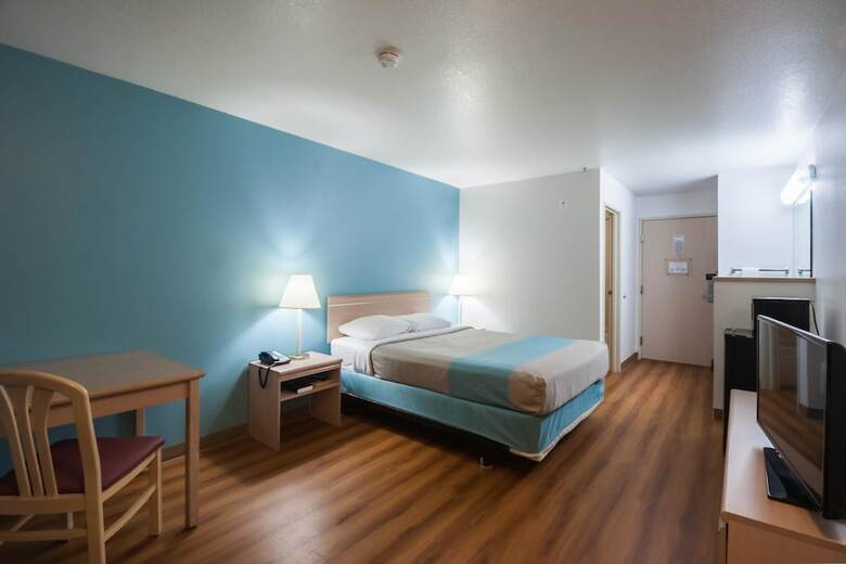 Hotel Motel 6 Seaside