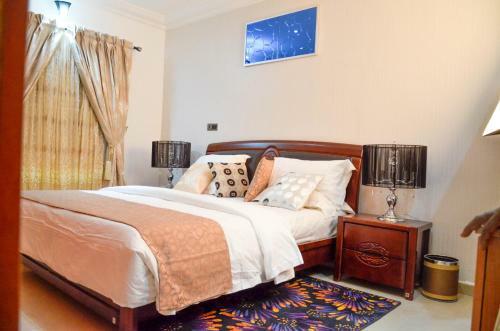 Crystal House International Hotel