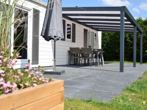 Holiday Home Veluwelodge 4p