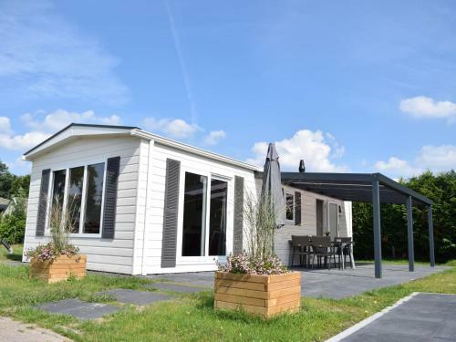 Holiday Home Veluwelodge 4p