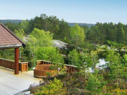 Four-bedroom Holiday Home In Bjelland