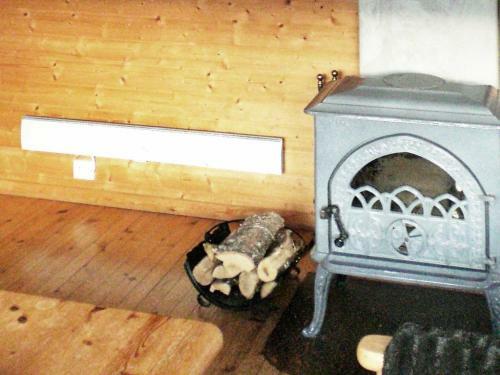 Three-bedroom Holiday Home In Nordfjordeid 2