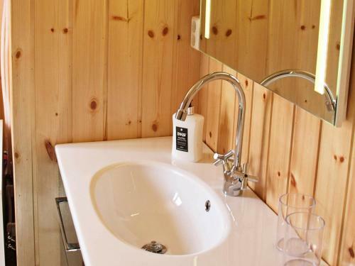 Apartamento One-bedroom Holiday Home In Gravdal