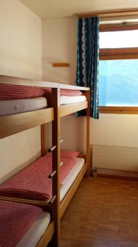Hostal Berggasthaus Tannalp