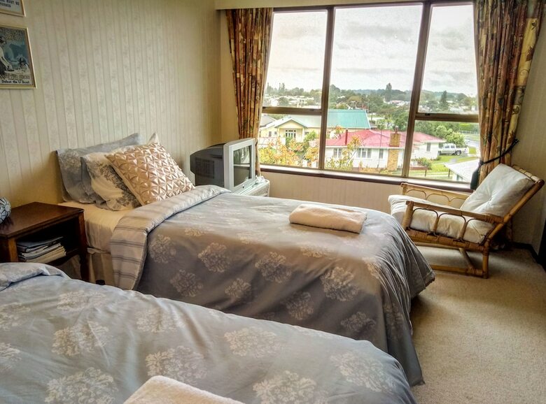 Paeroa Bed And Breakfast