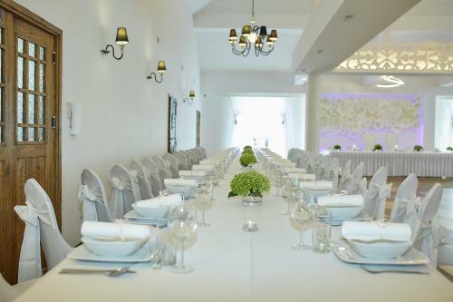 Bed & Breakfast Karczma Biesiadna