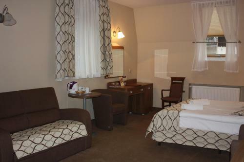 Paria Hotel